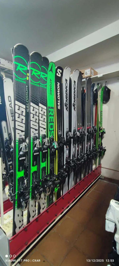 Skiverleih in Astún: Ski · Foto 2