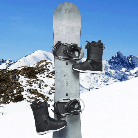 Snowboardverleih in Font Romeu: Board und Schuhe